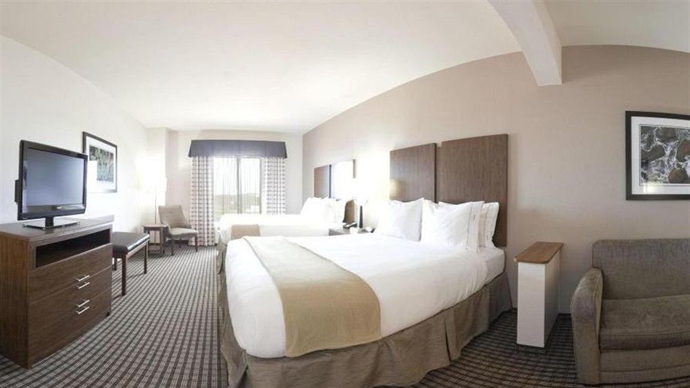 Holiday Inn Express Hotel & Suites Port Arthur, An Ihg Hotel Екстер'єр фото