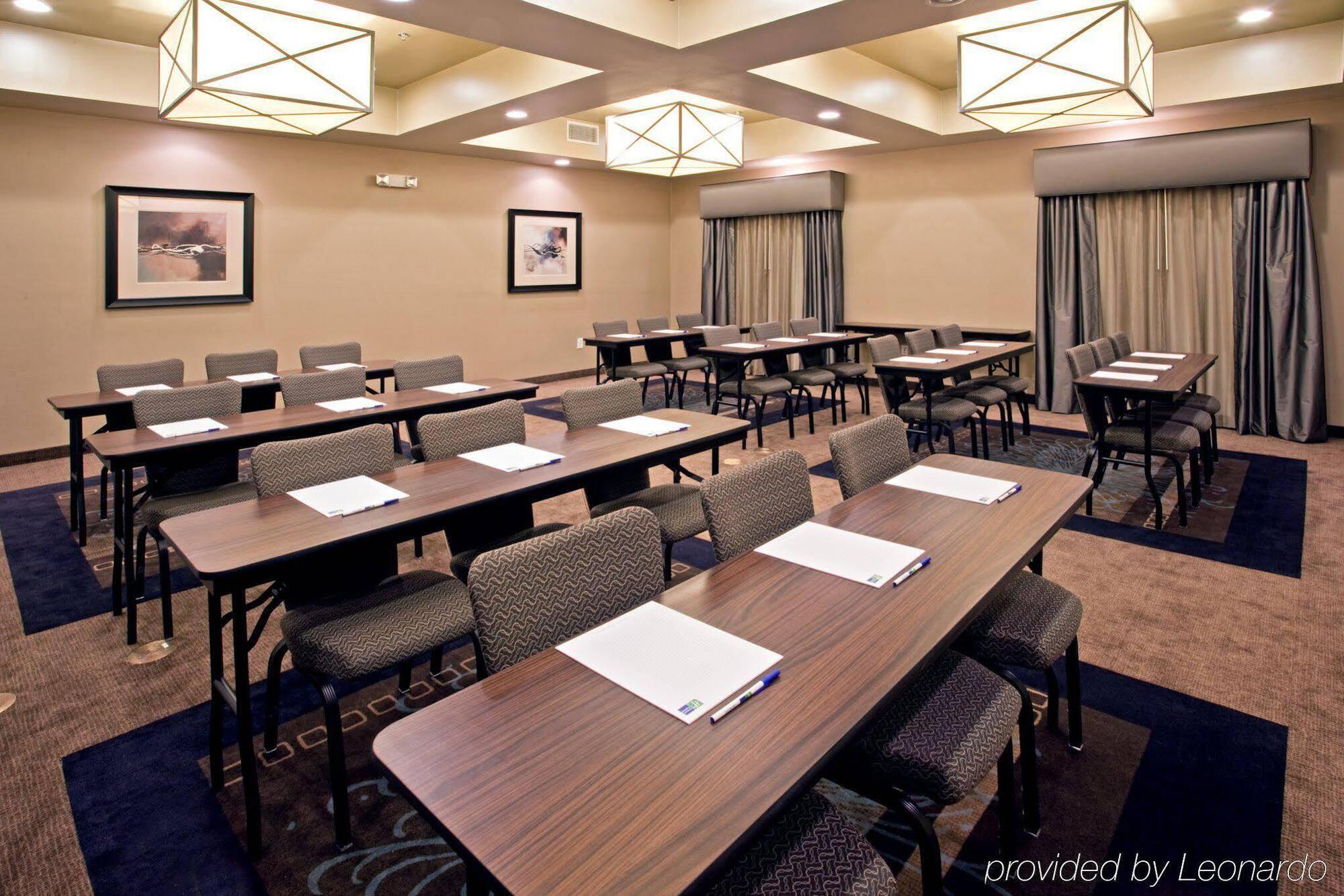 Holiday Inn Express Hotel & Suites Port Arthur, An Ihg Hotel Екстер'єр фото