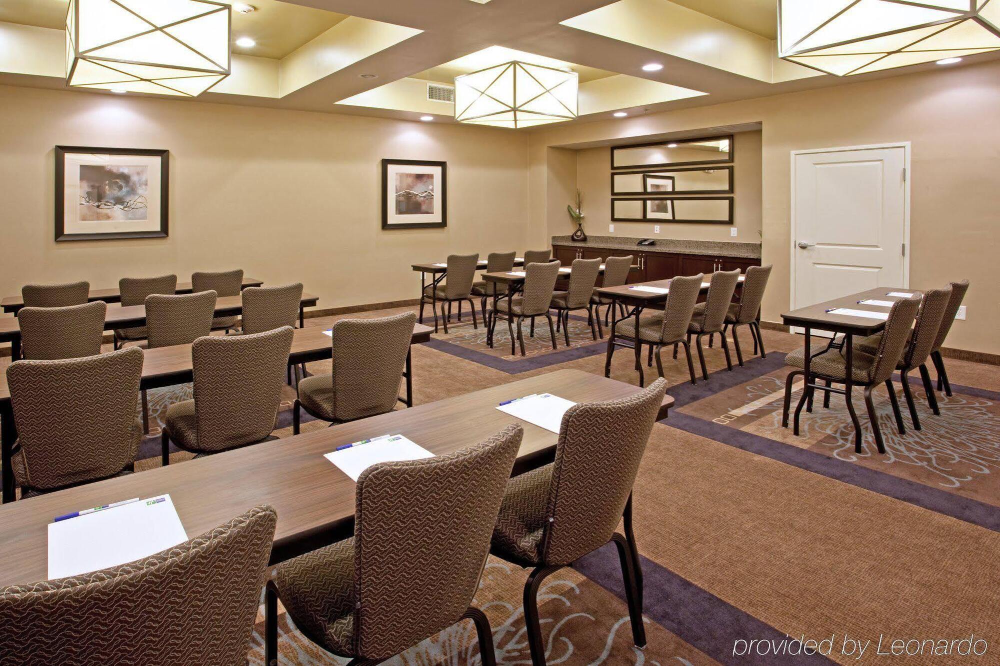 Holiday Inn Express Hotel & Suites Port Arthur, An Ihg Hotel Екстер'єр фото